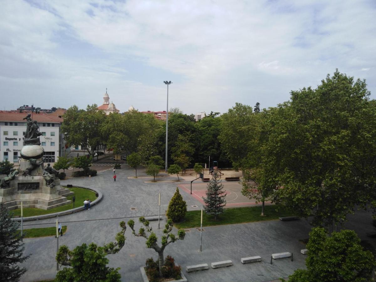 Hotel Colon Plaza Вальядолид Экстерьер фото