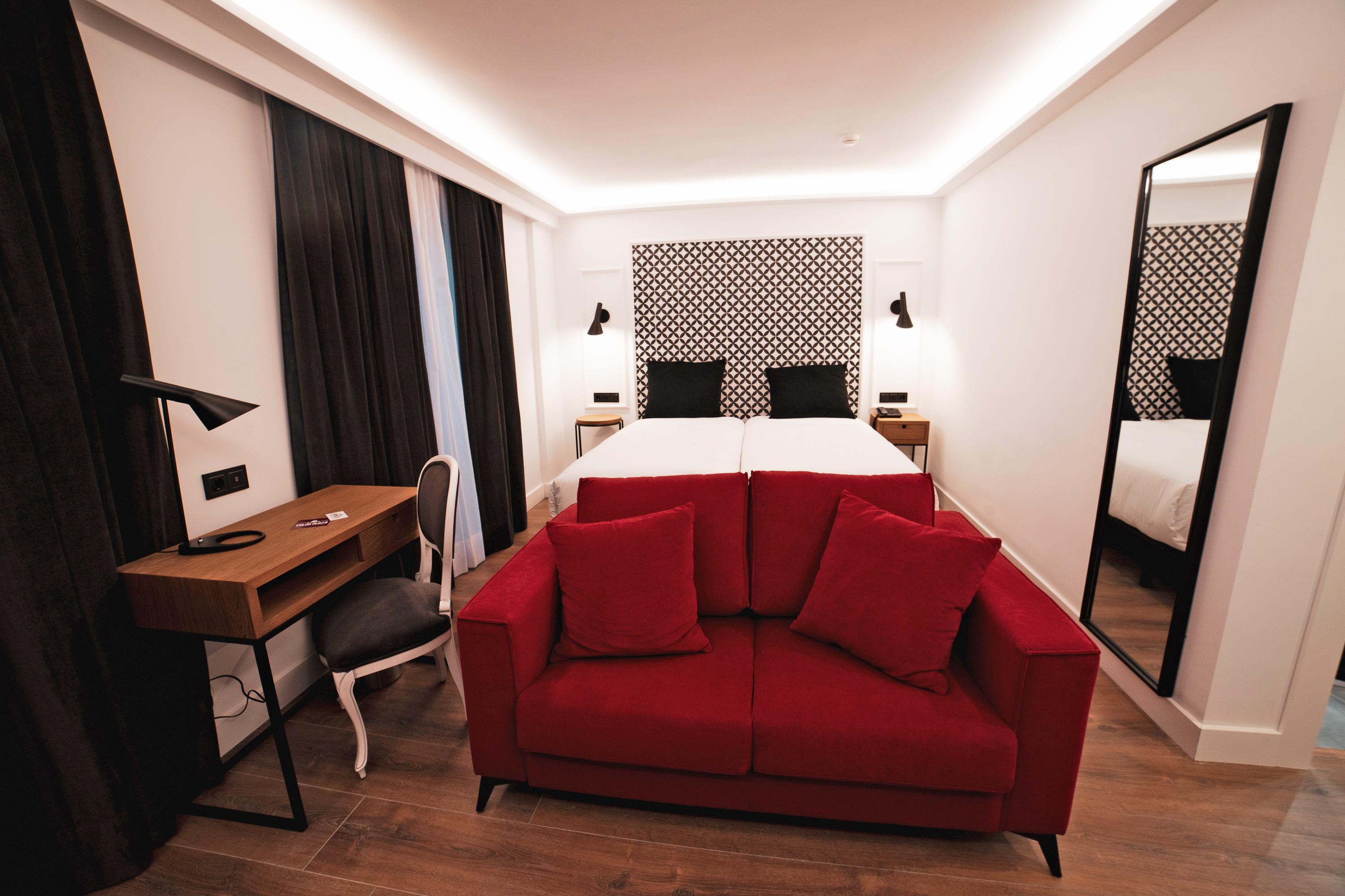 Hotel Colon Plaza Вальядолид Экстерьер фото
